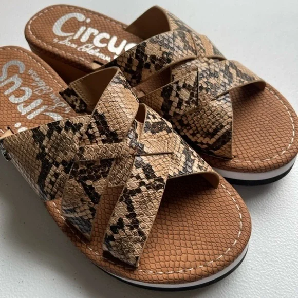 NWOB Circus By Sam Edelman Sandals Size 8.5 - Picture 2 of 9